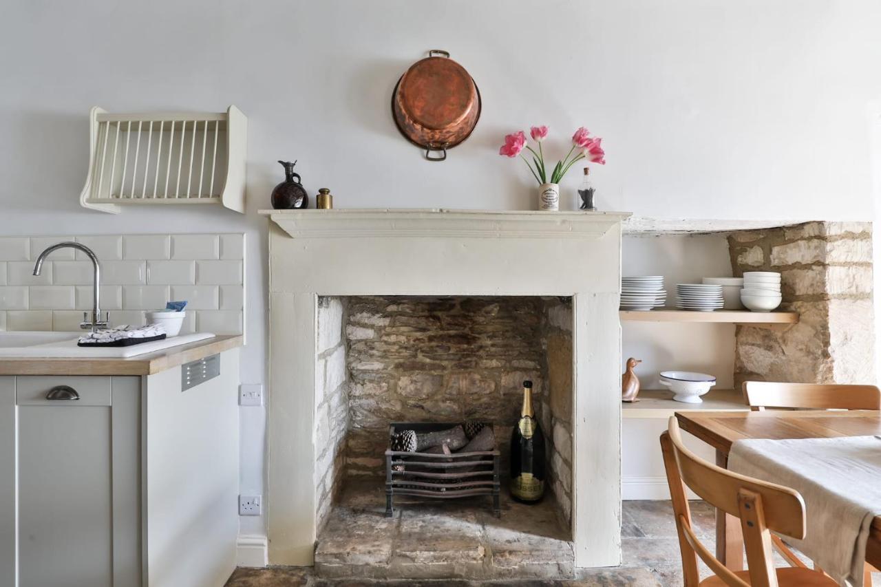 Coombers Mead Cottage Tetbury Dış mekan fotoğraf