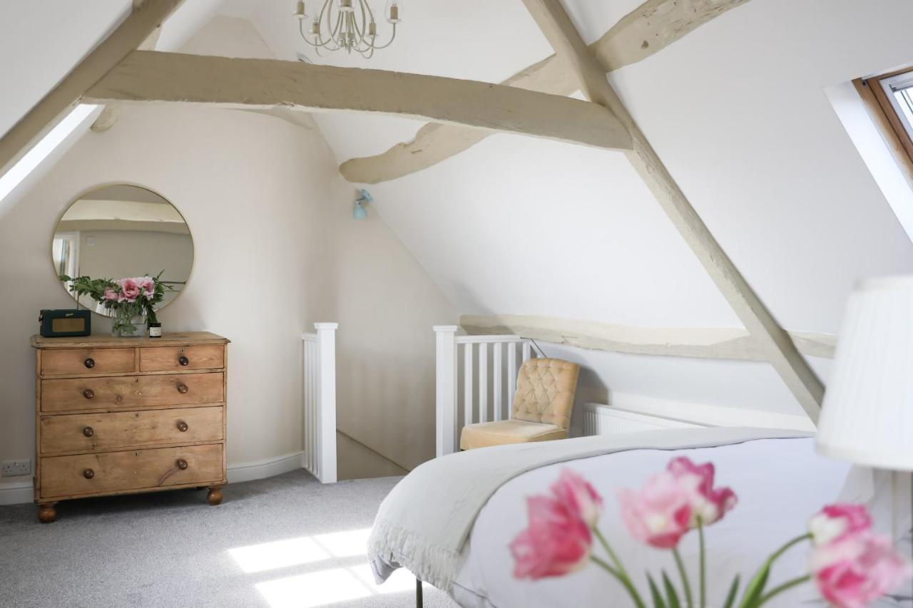 Coombers Mead Cottage Tetbury Dış mekan fotoğraf