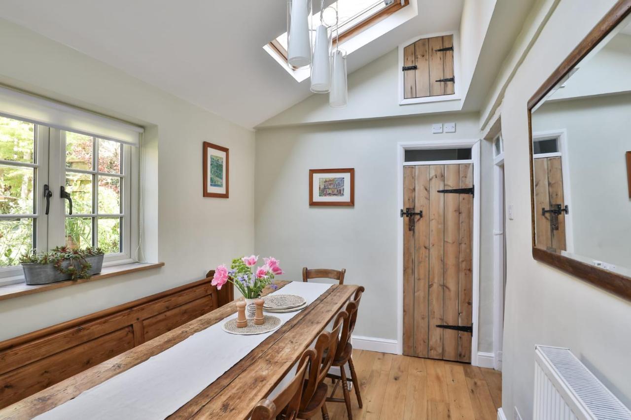 Coombers Mead Cottage Tetbury Dış mekan fotoğraf